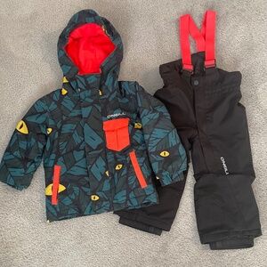 SIZE 2 O’Neill ski/sow suit set